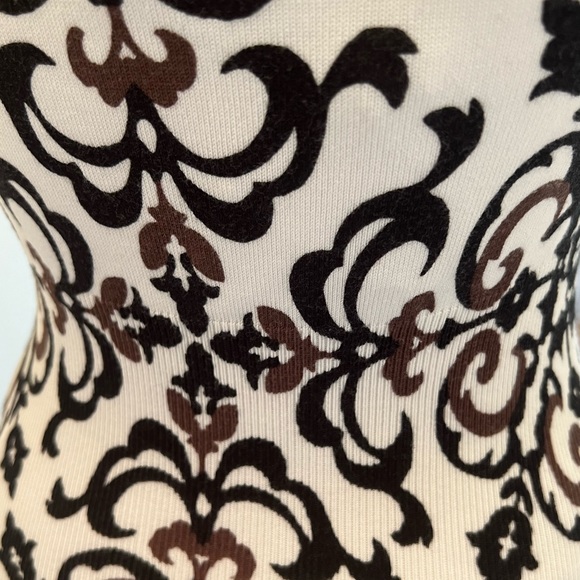 Gorgeous Knit Halter Top - Picture 7 of 9